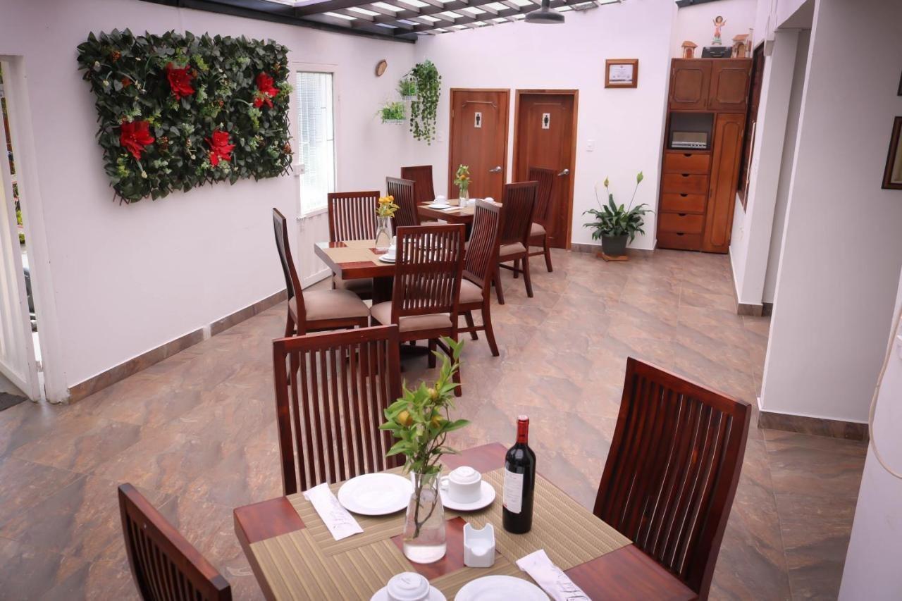 La Huerta Hotel Jiguales Luaran gambar