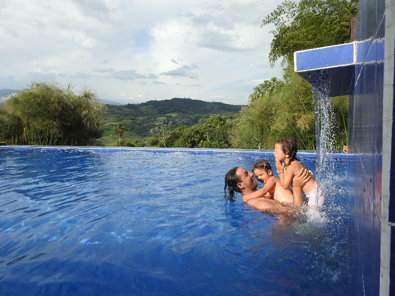 La Huerta Hotel Jiguales Luaran gambar